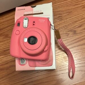 Fujifilm Instax Mini 9 flamingo pink Instant Camera